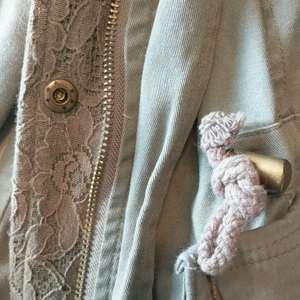 Sebby hooded utility jacket, sage - Picture 5 of 8